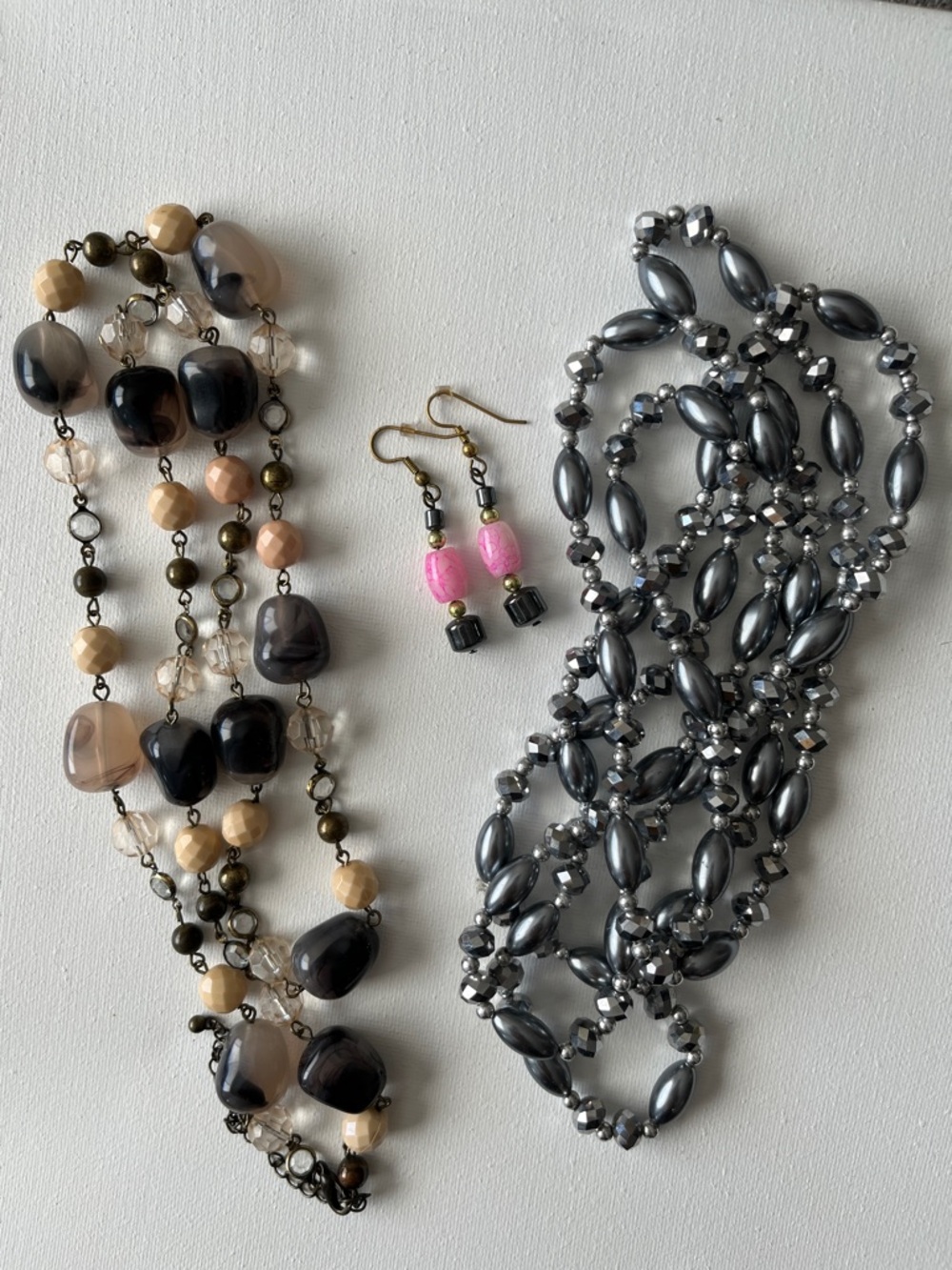 BUNDLE $15 3 pc Silver Faceted Beaded Necklace/ Pink Earrings / Faux necklace
